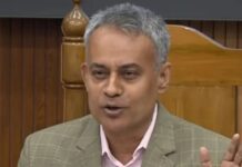 সোমবার থেকে ঈদযাত্রায় চলবে অতিরিক্ত ১০ ট্রেন রেলমন্ত্রী