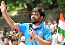 বলা হতো এই সরকারে কেউ পদত্যাগ করে না, আমরা এটা করে দেখিয়েছি